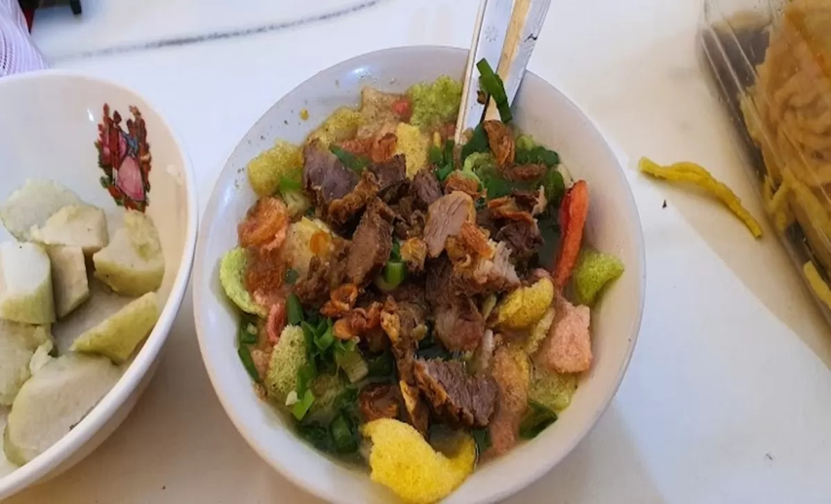 Soto Enak Cilacap: Rasa yang Menggugah Kenangan di Setiap Sendok